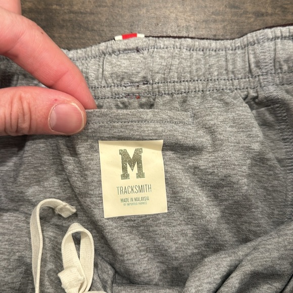 Tracksmith shorts - size M - Picture 2 of 4